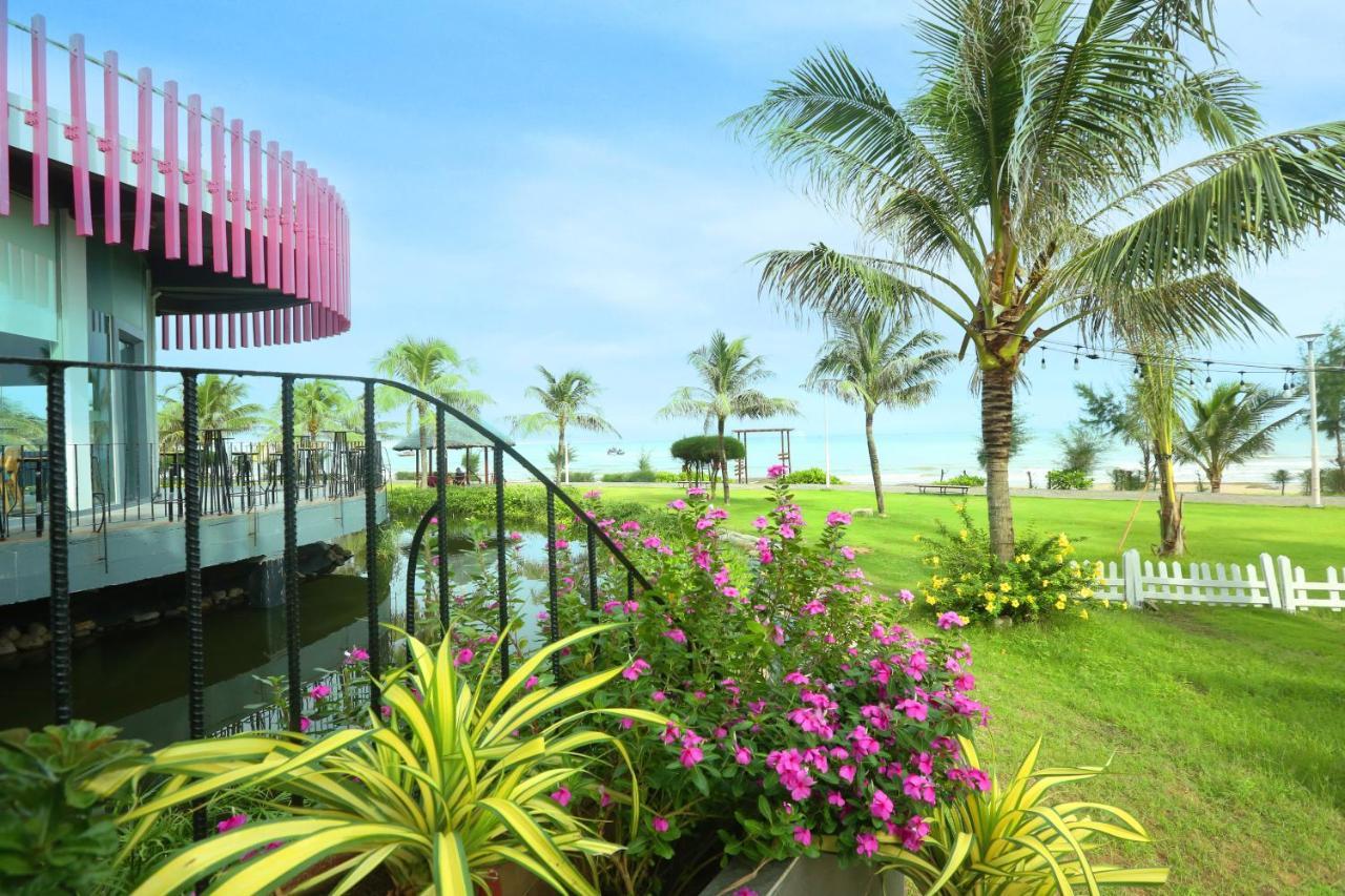 Oceanami Resort Sea View Long Hai Exteriör bild